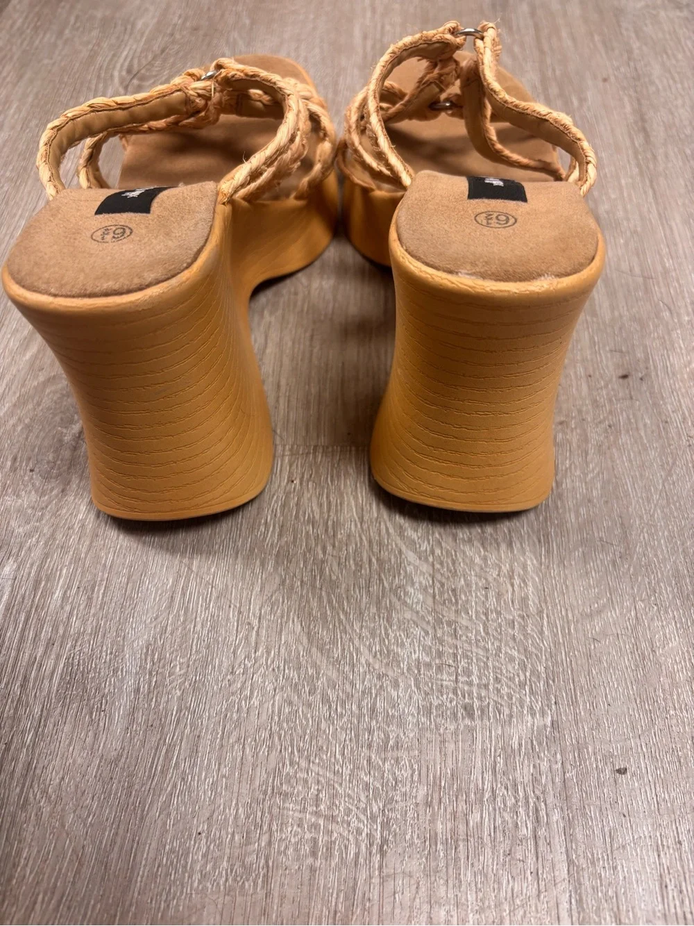 Vintage Y2K Xhilaration Platform Wedge Sandals Braided Raffia Straw Womens 6.5